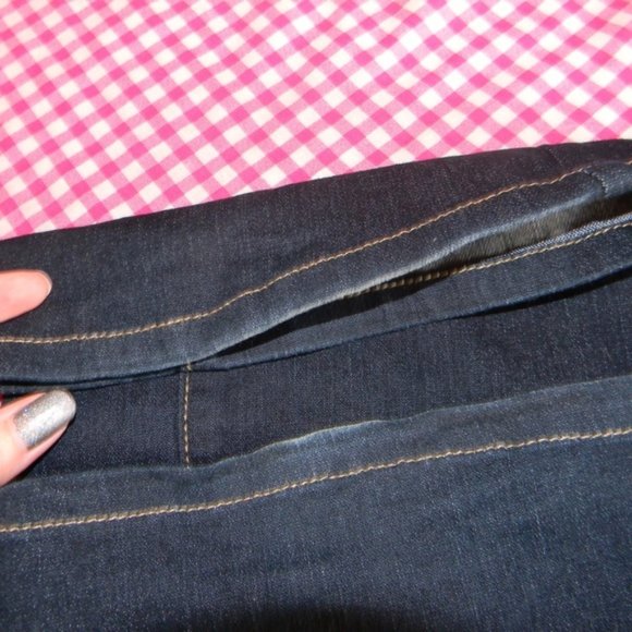 Paige Jeans - Picture 6 of 8